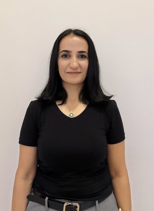 İdari memur Burçak Aydın