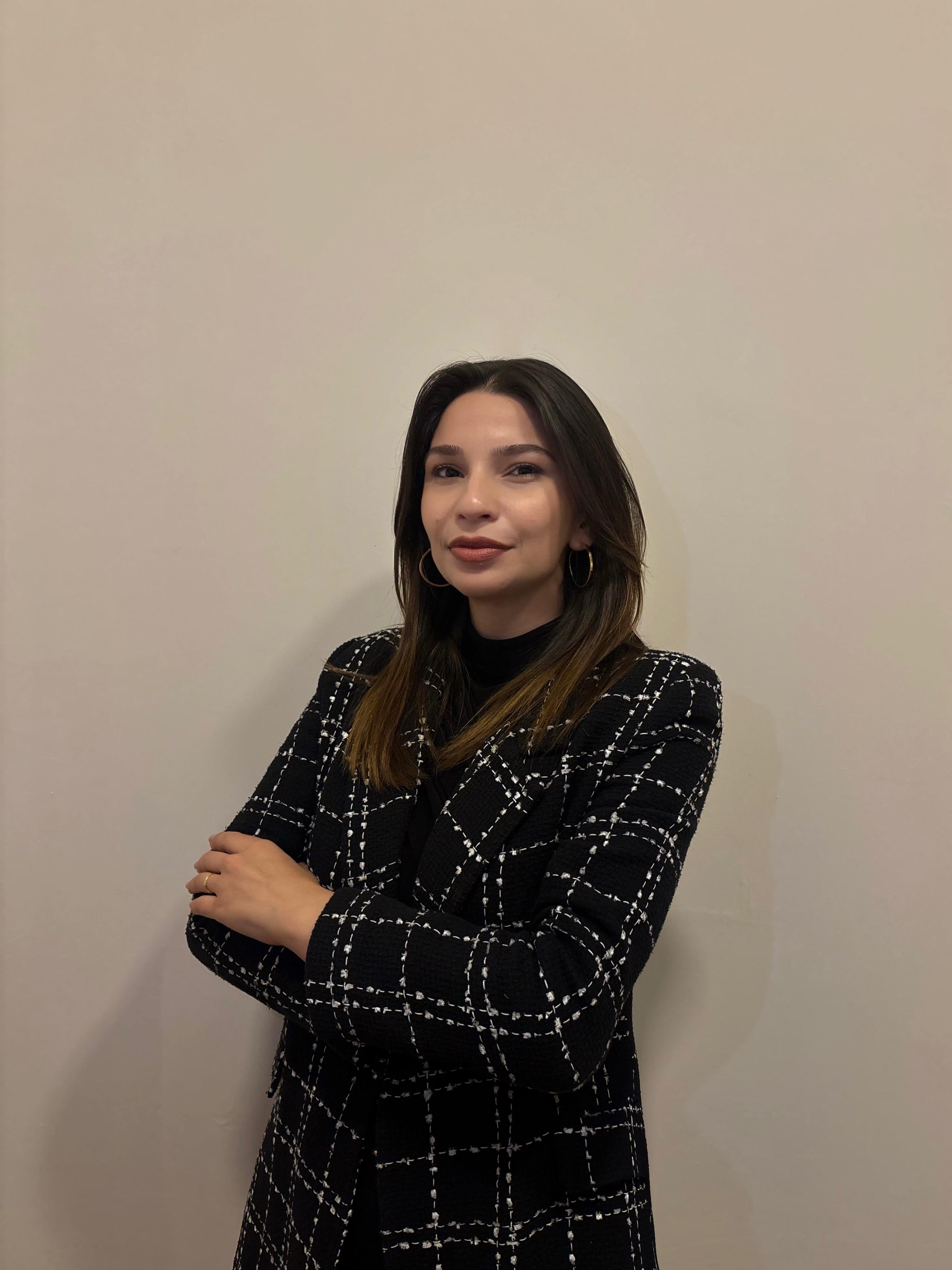 Öğrenci işleri sorumlusu Deniz Akdoğan